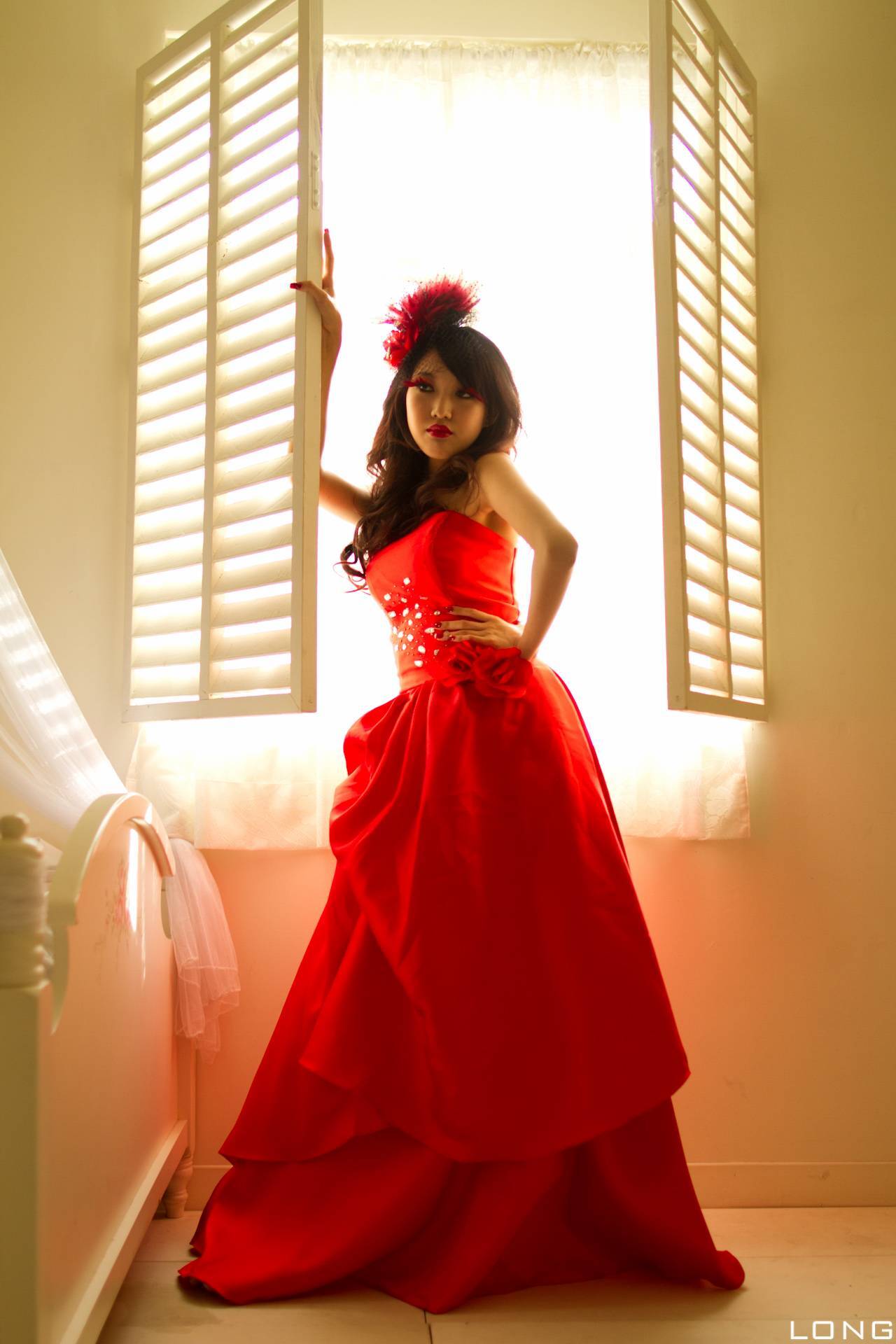 Jill 瑋廷 棚拍 婚紗之红 Beauty性感美女写真套图